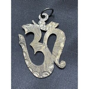 Vintage Om Pendant Sacred Sound Yoga Psychic Meditation Budhism